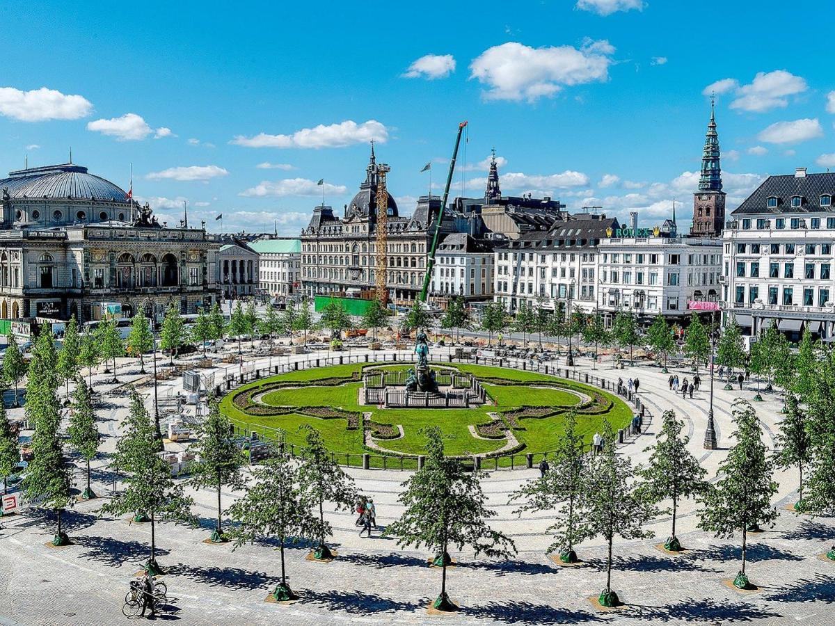 Moderen And Sleek 3br With Bath By The Lakes And Metro København
